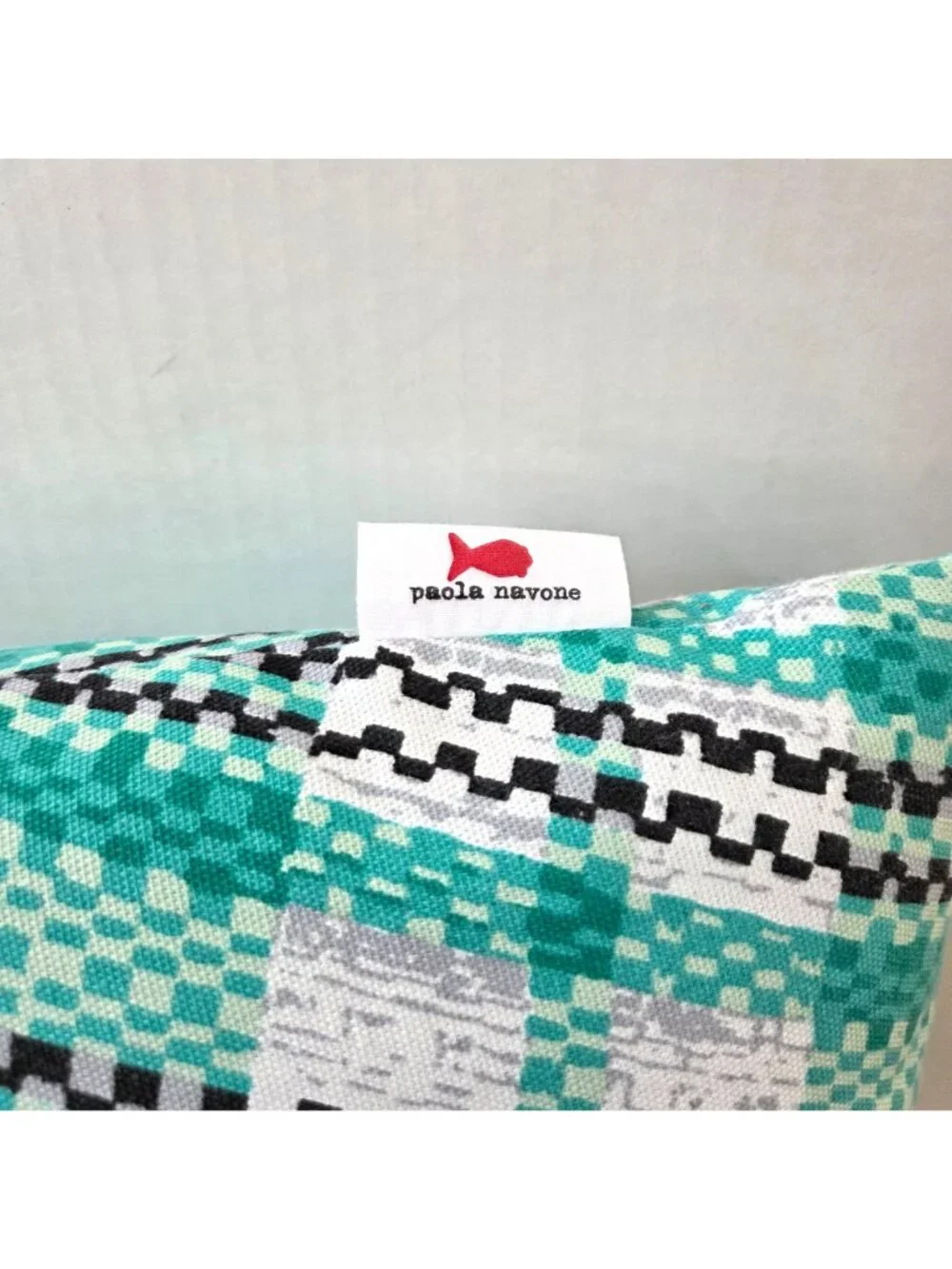 Crate & Barrel Pillow Paola Navone Turquoise Blue Green White Black Plaid 20X20